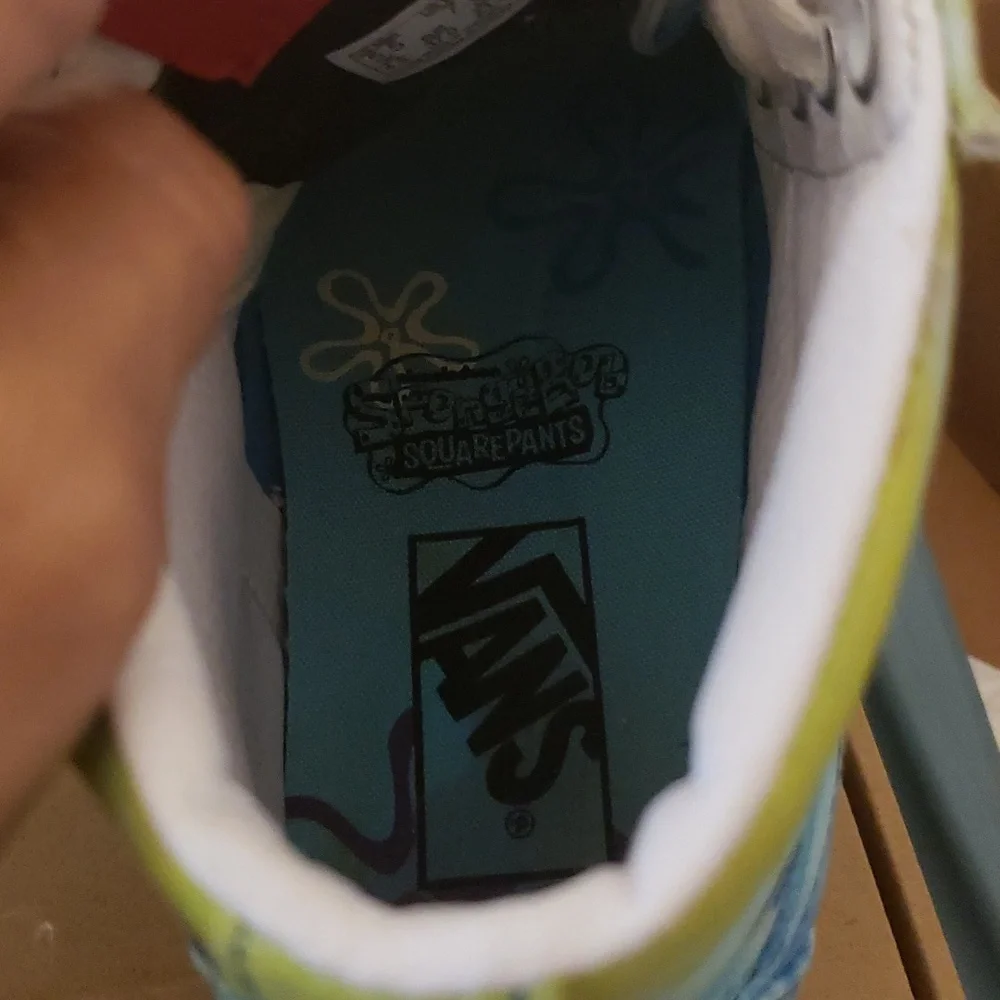 VANS Unisex SPONGEBOB SHOES 5.5 MENS 7 WOMENS - Picture 9 of 11